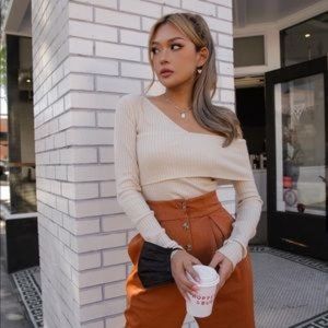 NWOT LOVERS AND FRIENDS Booker Sweater in ivory size XS